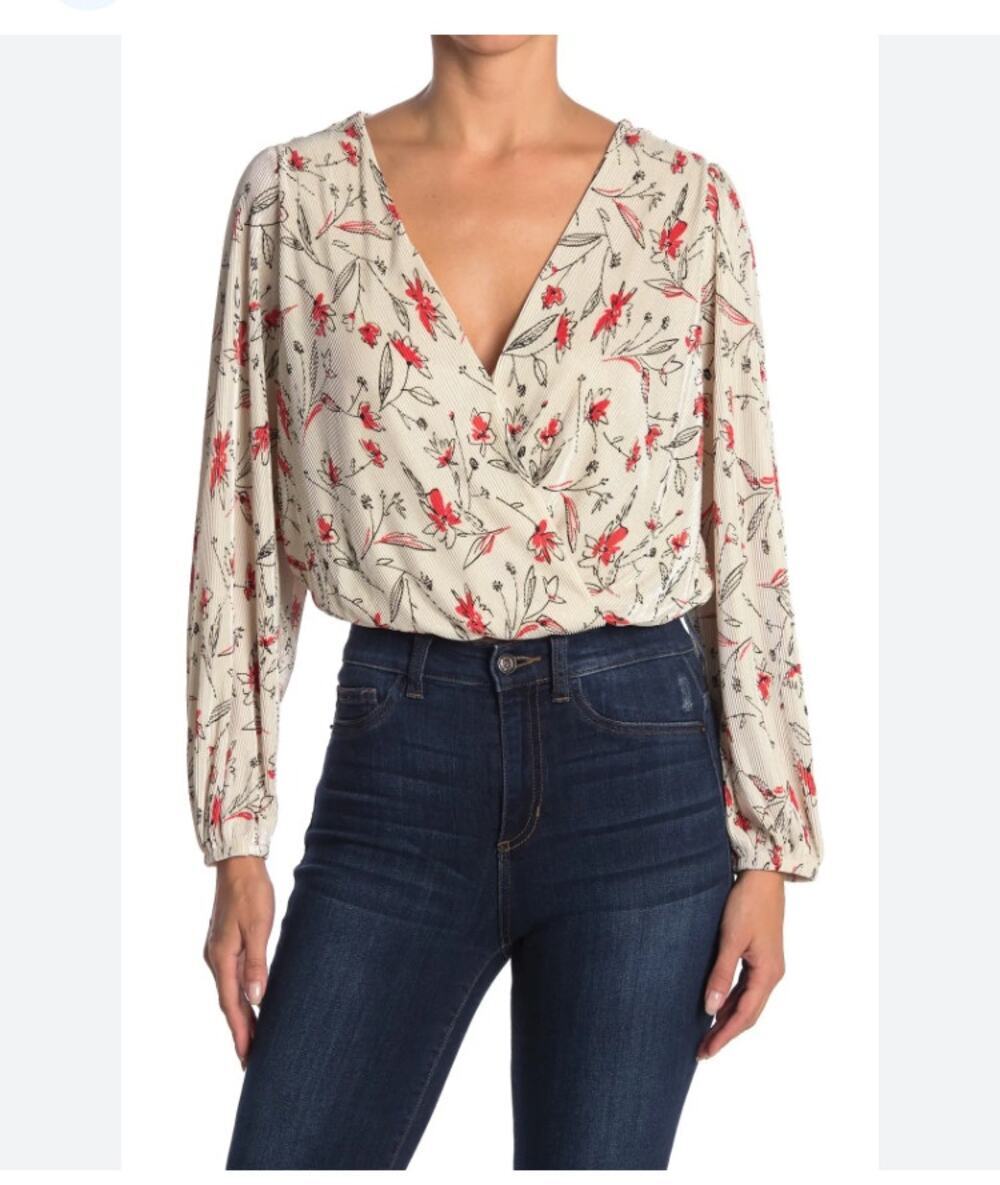 ASTR the Label V Neck Pleated Floral Crop Long Sleeve Top Size Medium